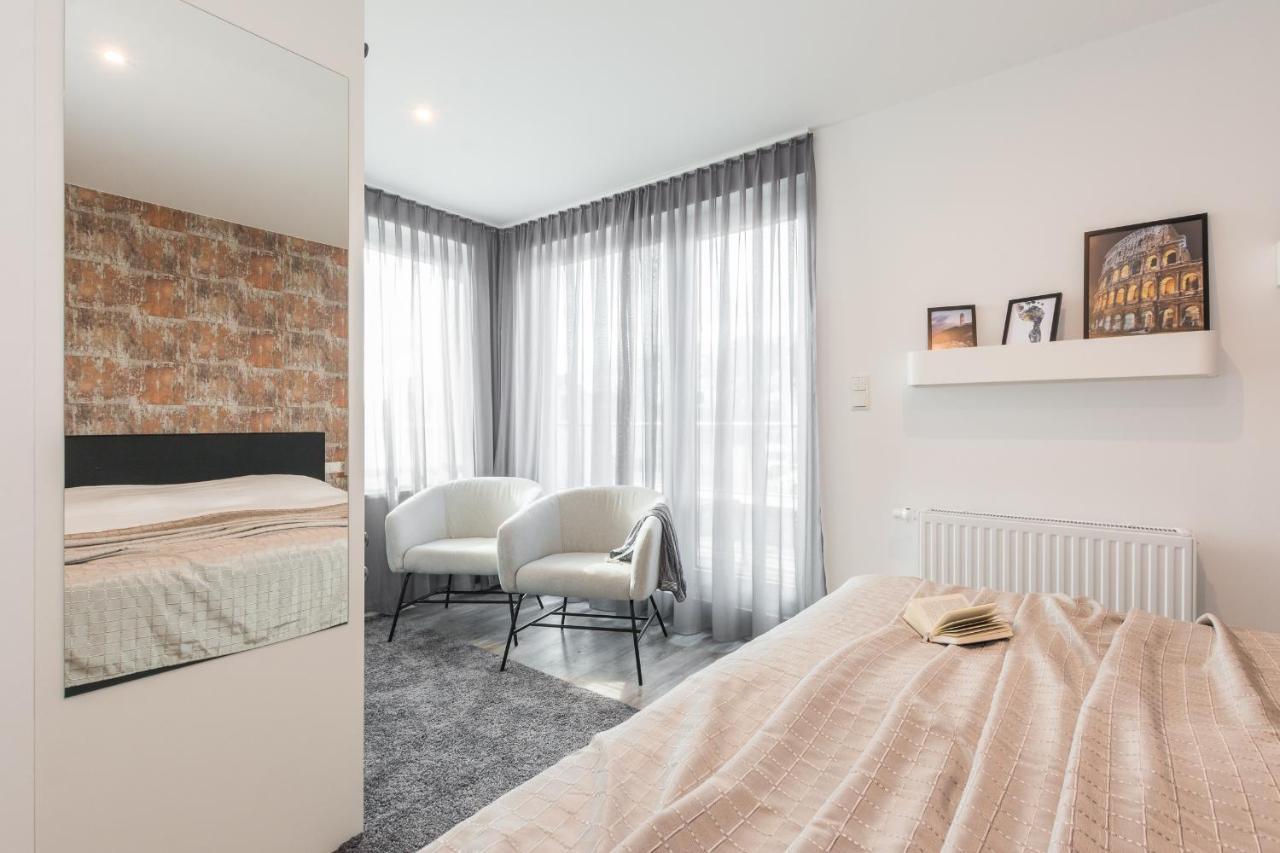 Ferienhaus-See-Sauna-Kamin-Hund Mit E-Ladestation Krakow am See Esterno foto