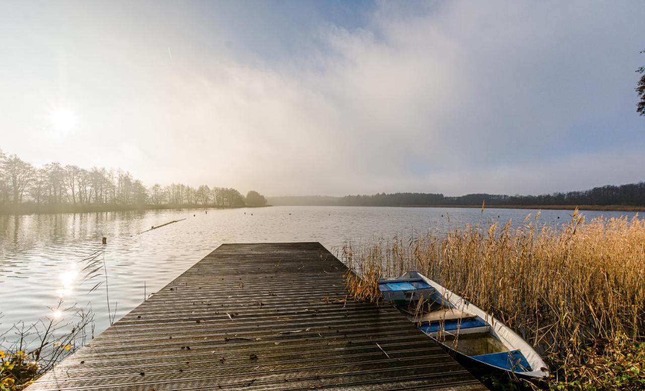 Ferienhaus-See-Sauna-Kamin-Hund Mit E-Ladestation Krakow am See Esterno foto